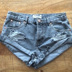 One teaspoon Jean shorts. Size 25